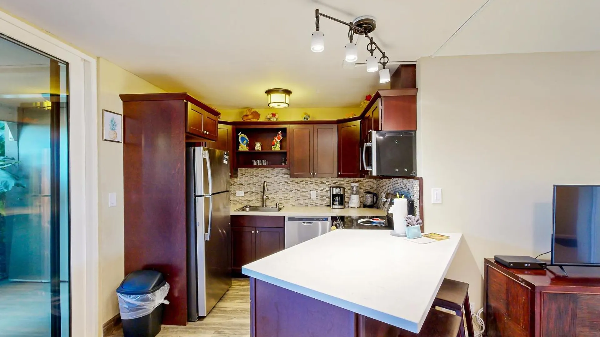 Apartment Hale Ono Loa Condo Kahana United States